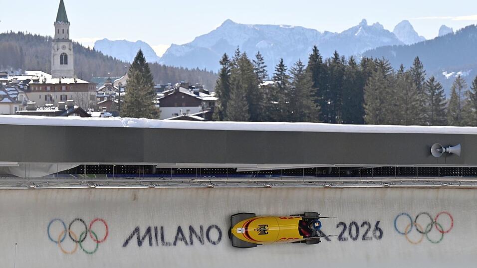 Laura Nolte geht als Favoritin in den zweiten Tag im Monobob. Laura Nolte geht als Favoritin in den zweiten Tag im Monobob.