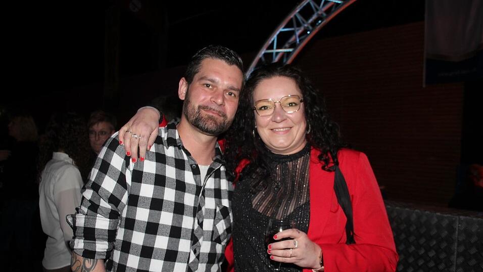 So schön war die Ü30-Party in Essenbach. So schön war die Ü30-Party in Essenbach.