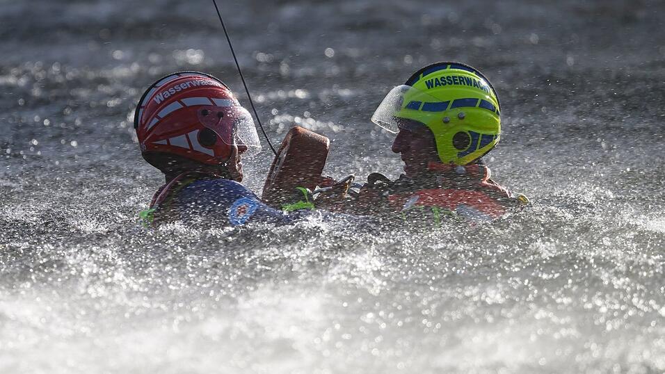2024 starben nach DLRG-Angaben 411 Menschen in deutschen Gew&auml;ssern. (Archivbild)
