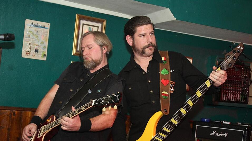 Der Samstagabend im Irish Pub.