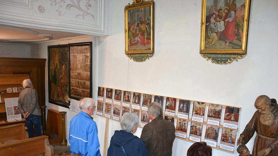Das dank finanzieller Unterst&uuml;tzung des Vereins Heimat und Museum mit seiner Vorsitzenden Renate Buchberger frisch restaurierte Legendenbild der Tiroler Nationalheiligen Notburga von Rattenberg stand beim Tag des offenen Denkmals in der St. Salvatorkirche im Mittelpunkt des Interesses. 24 beschriftete Einzelbilder, die in einer eigenen Pr&auml;sentation dargestellt werden, erz&auml;hlen vom Leben der einfachen Magd.