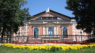 Die Bayreuther Festspiele ziehen Bilanz: Sämtliche Aufführungen seien ausverkauft gewesen, hieß es. (Archivbild) Die Bayreuther Festspiele ziehen Bilanz: Sämtliche Aufführungen seien ausverkauft gewesen, hieß es. (Archivbild)