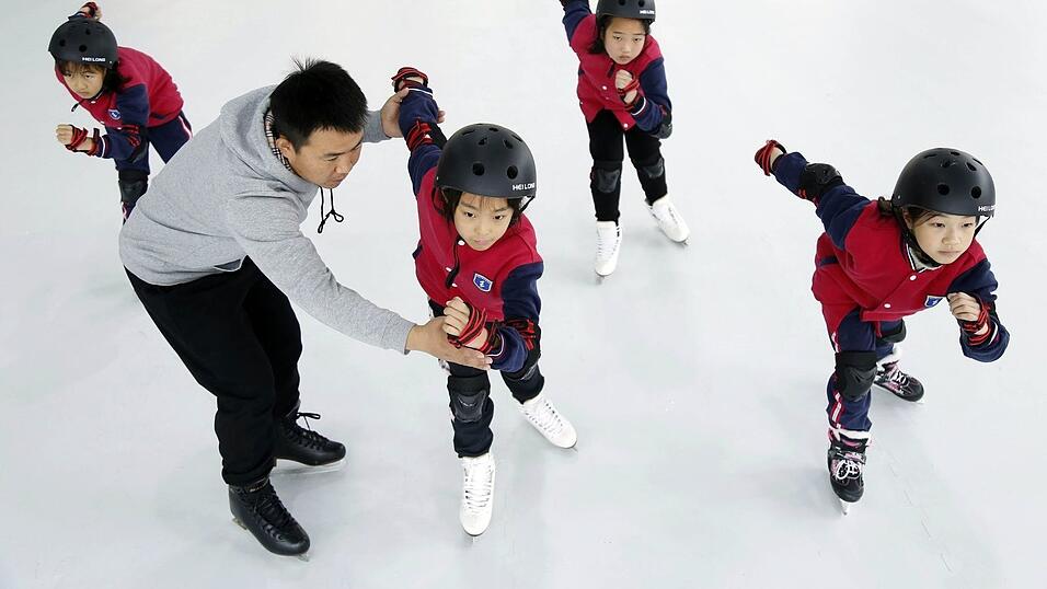 Schülerinnen und Schüler in China sollen auch mehr für Wintersportarten begeistert werden. (Archivbild)