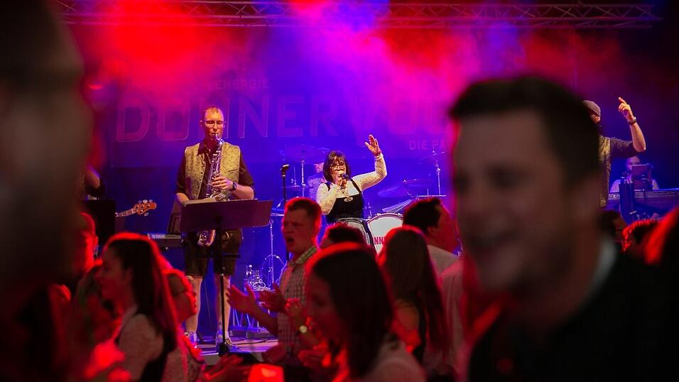 Die Partybilder vom Samstag, 13. August 2022, aus dem Festzelt Weckmann.