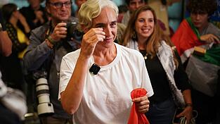 Barcelonas frühere Bürgermeisterin Ada Colau gehörte zu den mehr als 400 Menschen, die in Gewahrsam genommen wurden.