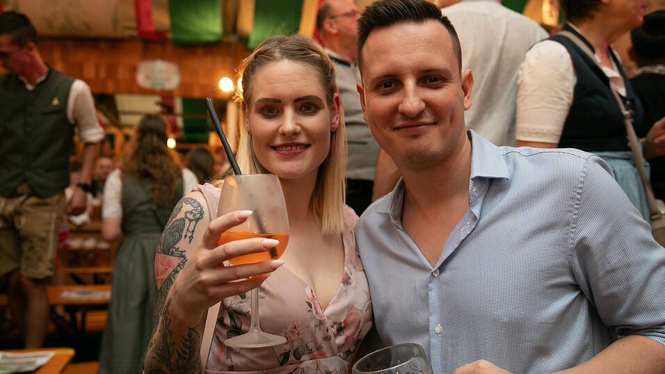 Echte Blasmusikfans lie&szlig;en sich auch den zweiten Auftritt in Folge am Dienstagabend nicht entgehen.