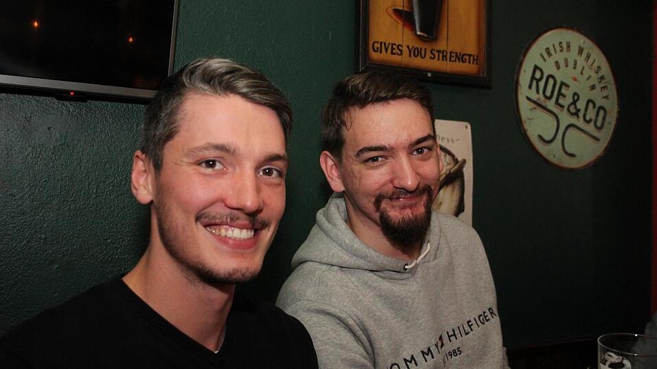 So wurde am Samstag, 23. Oktober, im Irish Pub in Landshut gefeiert - die Partybilder. So wurde am Samstag, 23. Oktober, im Irish Pub in Landshut gefeiert - die Partybilder.