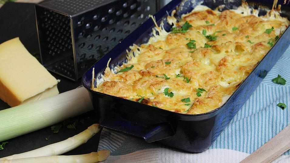 Wer Auflauf liebt und Spargel mag, wird dieses Rezept lieben.