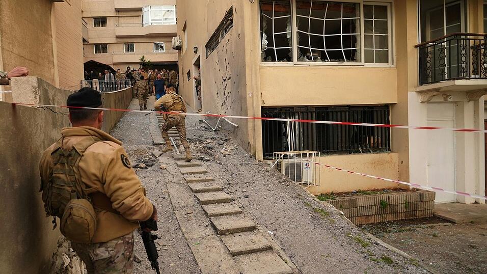 Israel greift weiter Ziele im Libanon an.