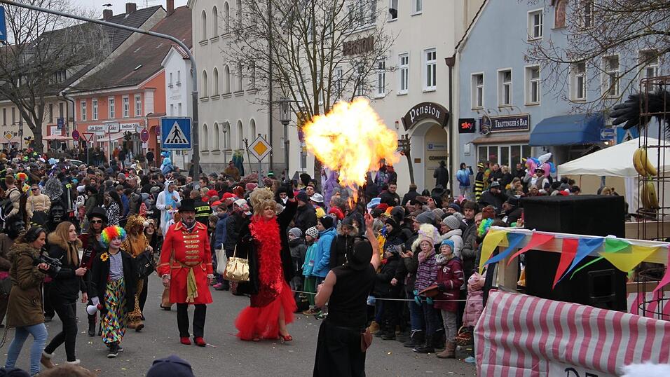 Die schönsten Bilder von den Faschingsumzügen in Bogen aus den vergangenen Jahren Die schönsten Bilder von den Faschingsumzügen in Bogen aus den vergangenen Jahren