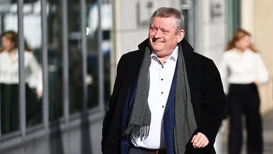 Der neue DRK-Präsident Hermann Gröhe setzt sich für eine Stärkung des Ehrenamts ein. (Archivbild) Der neue DRK-Präsident Hermann Gröhe setzt sich für eine Stärkung des Ehrenamts ein. (Archivbild)