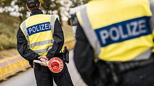 Bundespolizisten haben am Schafberg ein Taxi kontrolliert. (Symbolbild)
