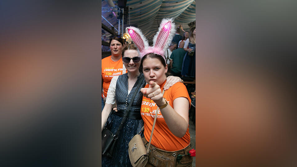 Die Partybilder vom Samstag, 16. August, aus dem Festzelt Wenisch. Die Partybilder vom Samstag, 16. August, aus dem Festzelt Wenisch.