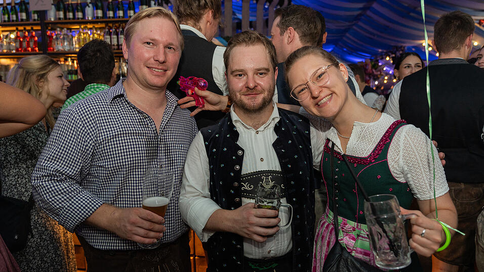 Die Partybilder vom Samstag, 19. August 2023, aus dem Festzelt Wenisch. Die Partybilder vom Samstag, 19. August 2023, aus dem Festzelt Wenisch.