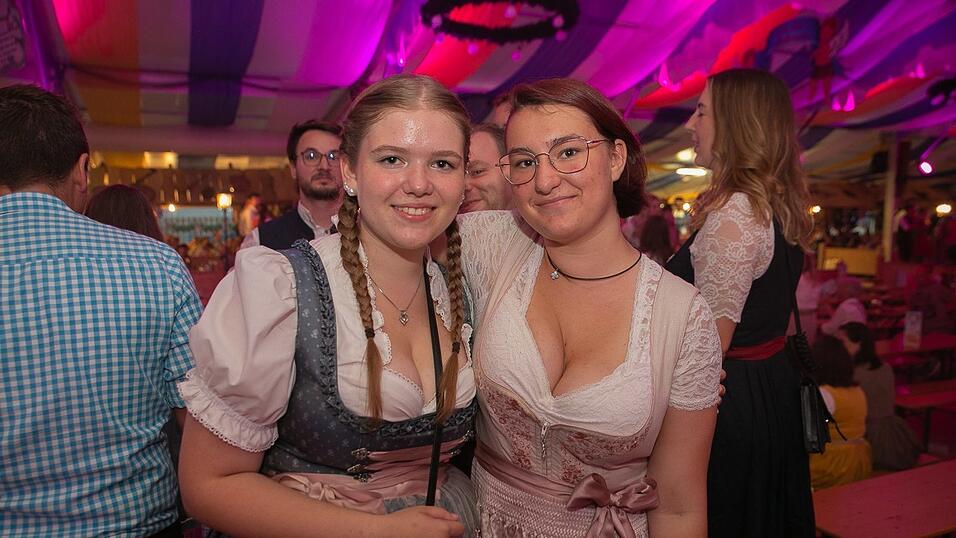 Die Partybilder von Dienstag, 16. August 2022, aus dem Festzelt Reisinger.