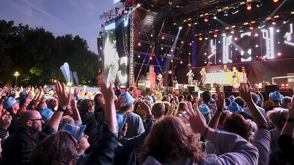 Eindrücke vom Festivalfreitag Eindrücke vom Festivalfreitag