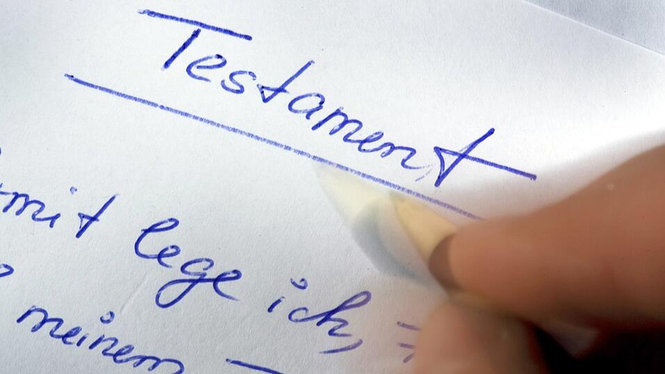 In Deutschland erben 30 Prozent nennenswert und 0,03 Prozent erben 20 Millionen Euro und mehr.