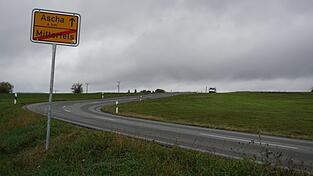 Auf der Staatsstraße zwischen Mitterfels und Ascha kommt es immer wieder zu Unfällen. Auf der Staatsstraße zwischen Mitterfels und Ascha kommt es immer wieder zu Unfällen.