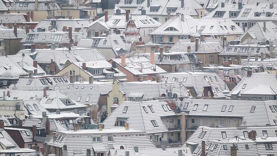 Schnee &uuml;ber Stuttgart: Auch in Baden-W&uuml;rttemberg werden deutlich h&ouml;here Heizkosten erwartet