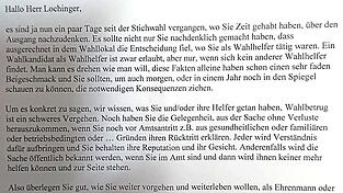 Diesen ausgedruckten Brief hat Bernhard Lochinger in seinem Postkasten frankiert und in einem Umschlag vorgefunden.