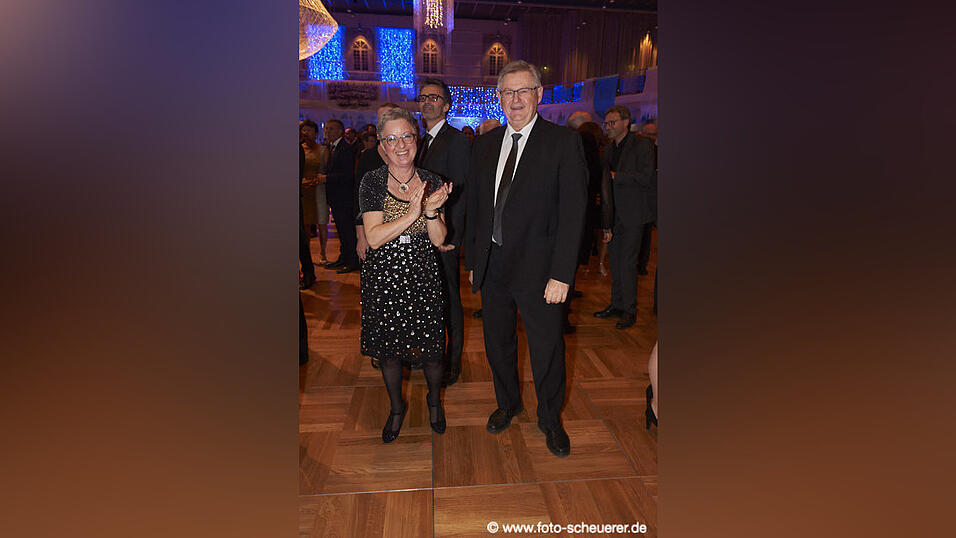 Feiern k&ouml;nnen sie, die Wirtschaftsjunioren - hier ist der Beweis!