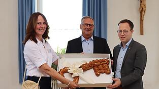 Nach seiner Generalsanierung wurde der traditionsreiche Nardinikindergarten in Pfeffenhausen feierlich eingeweiht und beim Tag der offenen T&uuml;r der &Ouml;ffentlichkeit vorgestellt.