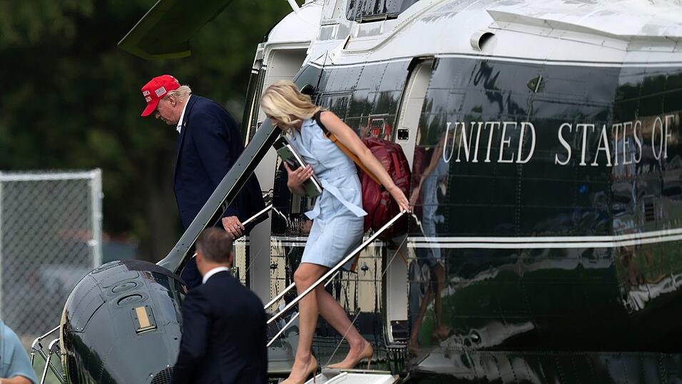 Natalie Harp ist oft an Trumps Seite zu sehen (Archivbild). Natalie Harp ist oft an Trumps Seite zu sehen (Archivbild).