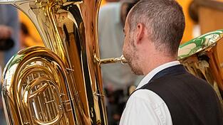 Mit mehr Musik, mehr Kultur und speziellen kleinen, abgestimmten Speisekarten soll bei den &bdquo;Genuss-Kultur-Abenden&ldquo; die Wirtshaus-Kultur und die Innenstadt gest&auml;rkt werden.