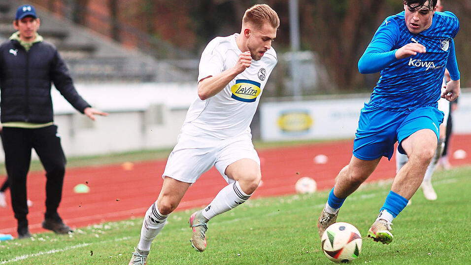 Mit klarem Ziel vor Augen: Dominik Past (links) will nach zuletzt drei Remis mit der SVL wieder Vollgas geben, um einen Dreierpack zu feiern und wichtige Punkte im Titelrennen einzusacken.