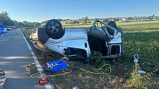 Bei dem Unfall bei Postau kam ein Mensch ums Leben. Bei dem Unfall bei Postau kam ein Mensch ums Leben.