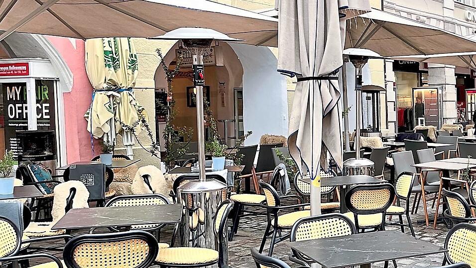 Gleich vier Lokale in der Altstadt sind von der Insolvenz der Michelangelo Gastro GmbH & Ko. KG betroffen: das 'Tante Frieda', das 'Bachsteyzl', die 'Heimat' und das 'Physikus'.