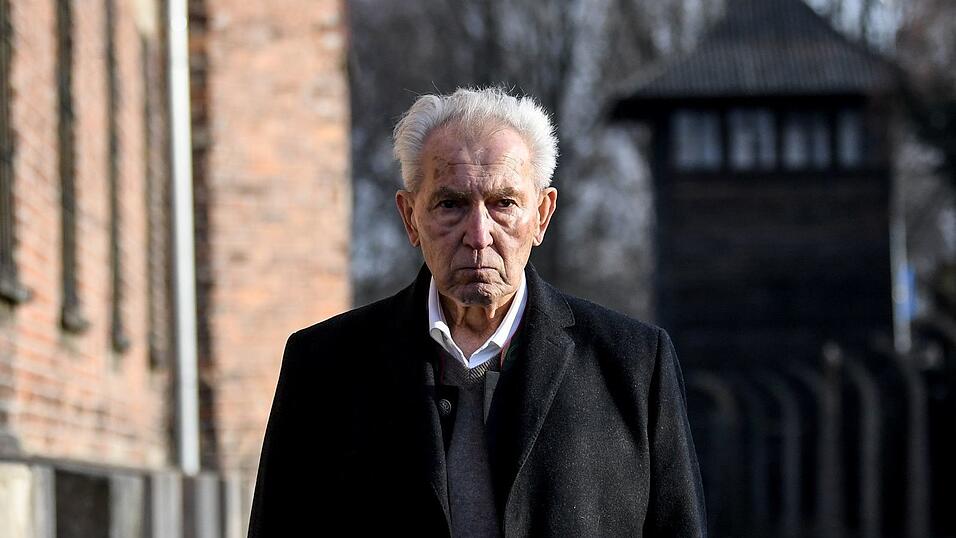 2020 besuchte Höllenreiner das ehemalige Konzentrationslager Auschwitz-Birkenau (Archiv). 2020 besuchte Höllenreiner das ehemalige Konzentrationslager Auschwitz-Birkenau (Archiv).