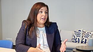 Die Vorsitzende der Justizministerkonferenz, Hamburgs Justizsenatorin Anna Gallina (Gr&uuml;ne), sagt, der Anschlag auf den CSD in Berlin m&uuml;sse erst einmal aufgearbeitet werden. (Archivbild)