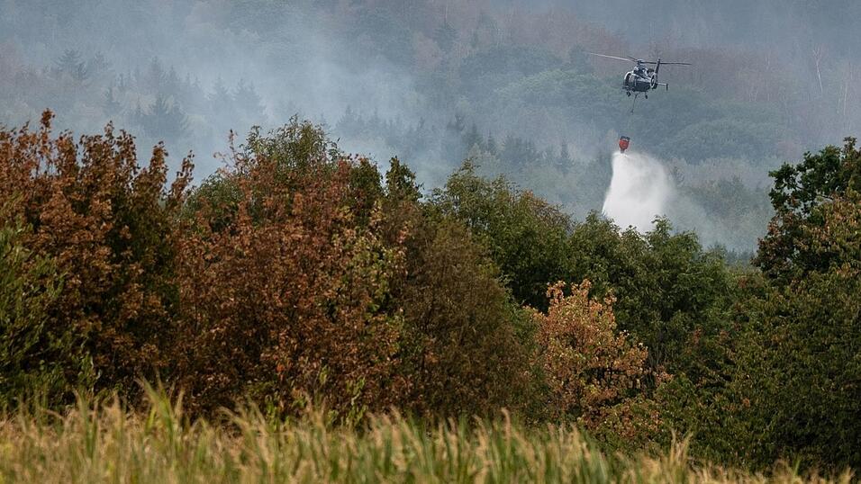 Die Hubschrauber wurden am Abend abgezogen: Im H&uuml;rtgenwald hat sich die Lage entspannt.