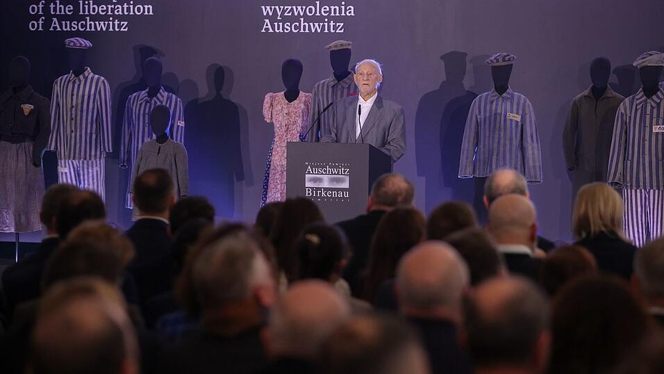 Der Holocaust-Überlebende Bernard Offen warnte während der Gedenkfeier im ehemaligen deutschen Konzentrationslager Auschwitz-Birkenau vor wachsendem Hass. (Foto aktuell) Der Holocaust-Überlebende Bernard Offen warnte während der Gedenkfeier im ehemaligen deutschen Konzentrationslager Auschwitz-Birkenau vor wachsendem Hass. (Foto aktuell)