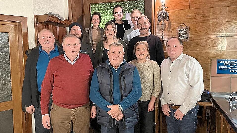Die Kandidaten der Interessengemeinschaft Lederdorn. Es fehlen: Martin Dattler, Reinhold Sauer und Daniela Weingut.