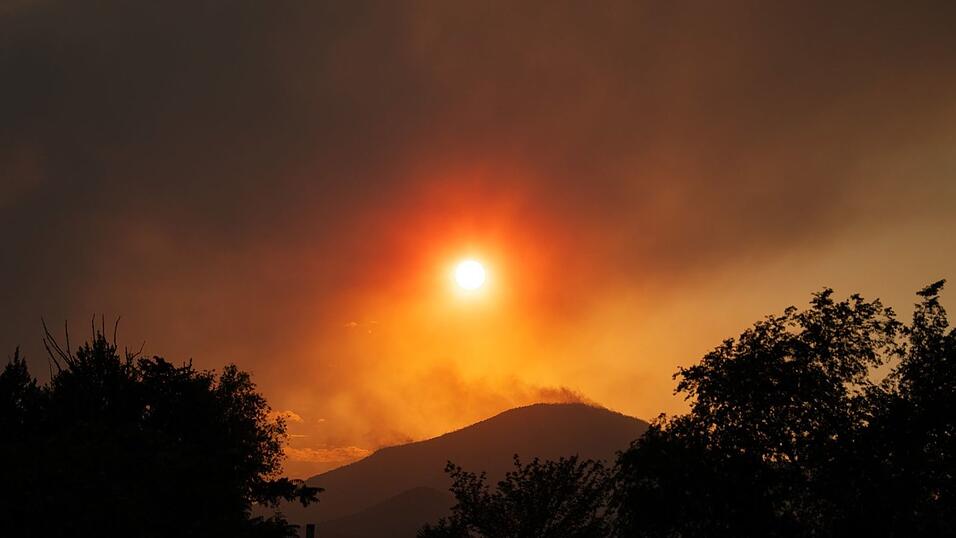 Ein Waldbrand in Utah hat sich weiter ausgebreitet.