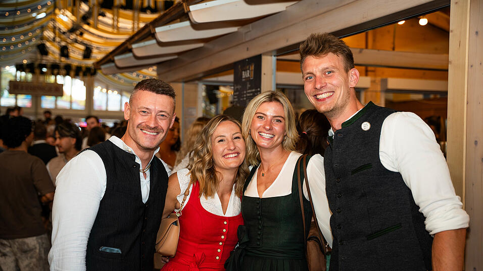 Die Partybilder vom Freitag, 14. August, aus dem Festzelt Reisinger. Die Partybilder vom Freitag, 14. August, aus dem Festzelt Reisinger.