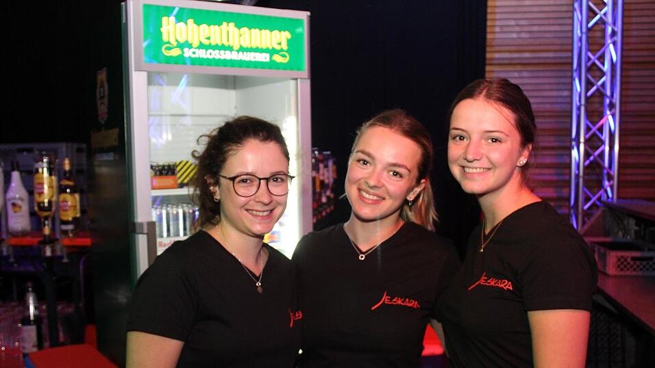 Auf der Eskara &Uuml;30-Party in Essenbach war wieder viel los.