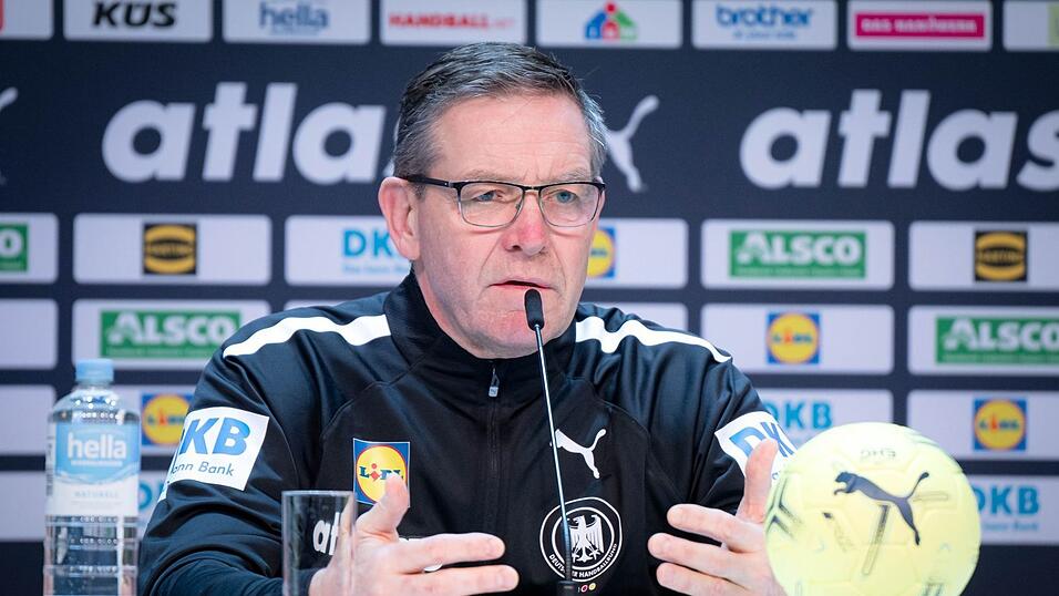 Auf die deutschen Handballer um Bundestrainer Alfred Gislason wartet gegen Frankreich ein Endspiel ums EM-Halbfinale.