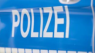 Nach einem Missverständnis bei der polizeilichen Verkehrsregelung kam es an einer Kreuzung in München zu einem folgenschweren Zusammenstoß. (Symbolbild) Nach einem Missverständnis bei der polizeilichen Verkehrsregelung kam es an einer Kreuzung in München zu einem folgenschweren Zusammenstoß. (Symbolbild)