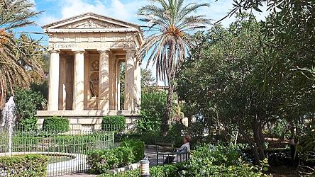 Die Lower Barrakka Gardens befinden sich etwa 600 Meter von den Upper Upper Barrakka Gardens entfernt.