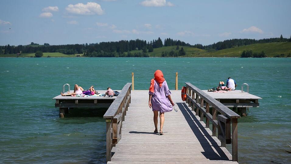 In Bayern gibt es 375 EU-Badestellen, die in der Badesaison regelm&auml;&szlig;ig untersucht werden. (Archivbild)