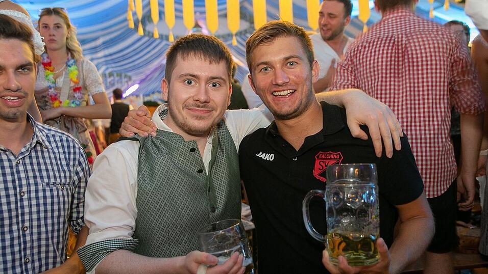 Die Partybilder vom Samstag, 13. August 2022, aus dem Festzelt Wenisch.