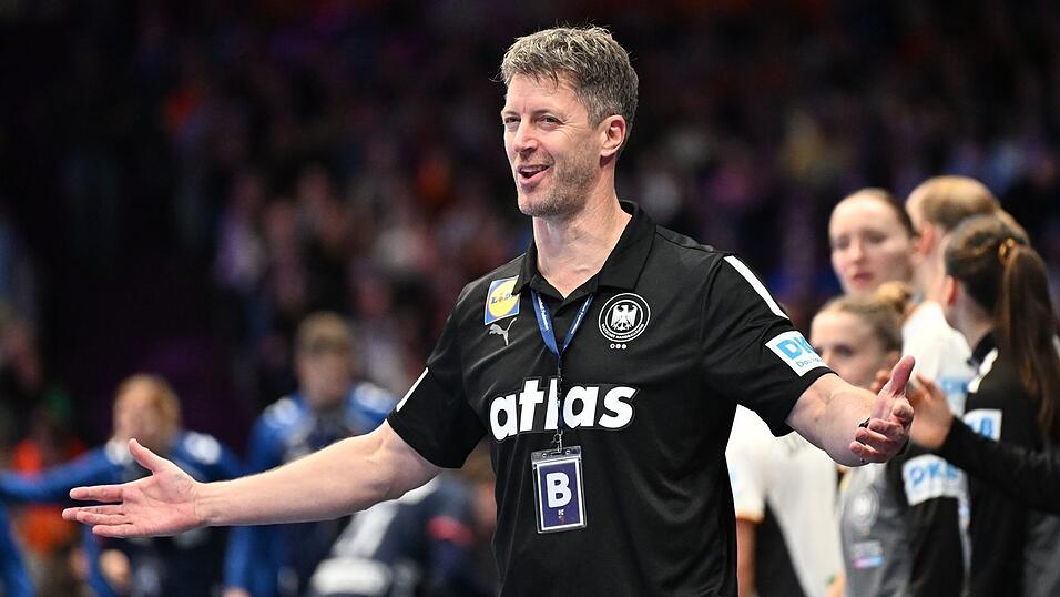 Markus Gaugisch lässt seine Zukunft als Bundestrainer der Handballerinnen offen. Markus Gaugisch lässt seine Zukunft als Bundestrainer der Handballerinnen offen.