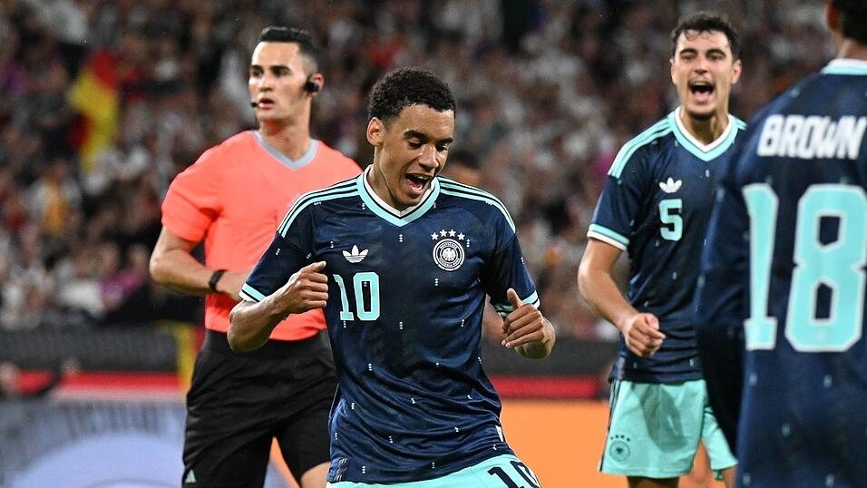 Durfte bei seinem DFB-Comeback ein Tor bejubeln: Jamal Musiala. Durfte bei seinem DFB-Comeback ein Tor bejubeln: Jamal Musiala.