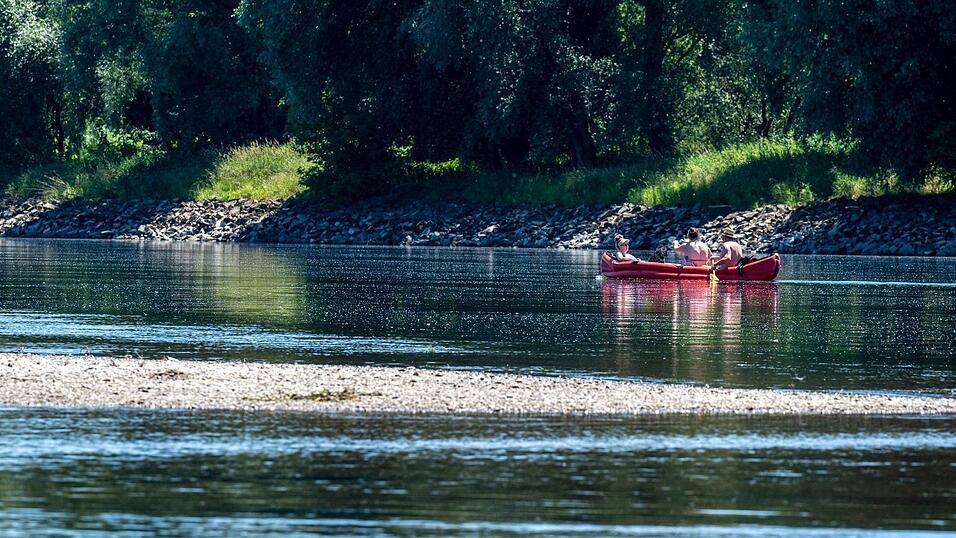 Auch das Wasser der Donau wird w&auml;rmer. (Archivbild)