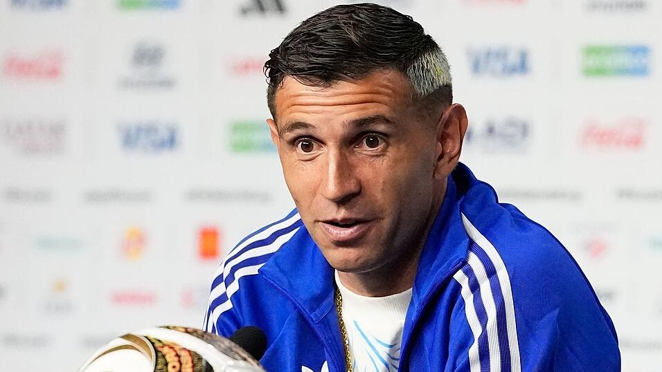 Routinier im Tor: Argentiniens Emiliano Martínez. Routinier im Tor: Argentiniens Emiliano Martínez.