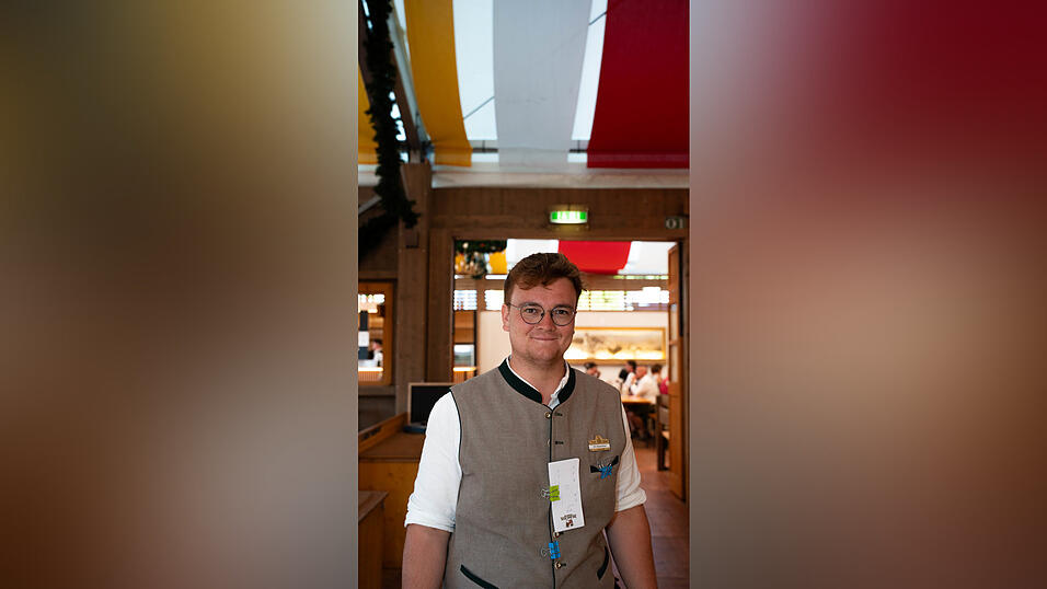 Die Partybilder vom Mittwoch, 12. August, aus dem Festzelt Krönner. Die Partybilder vom Mittwoch, 12. August, aus dem Festzelt Krönner.