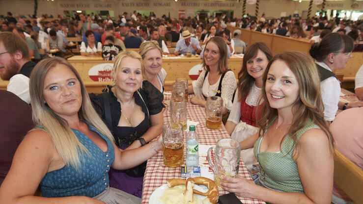 Die Partybilder vom Freitag, 18. August 2023, aus dem Festzelt Lechner.